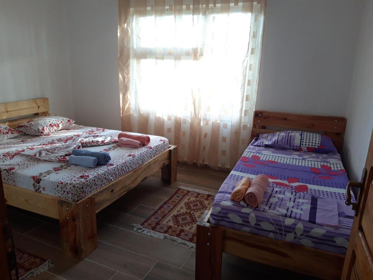 Bujtinat Skenderi Gjinar 2 빌라 외부 사진